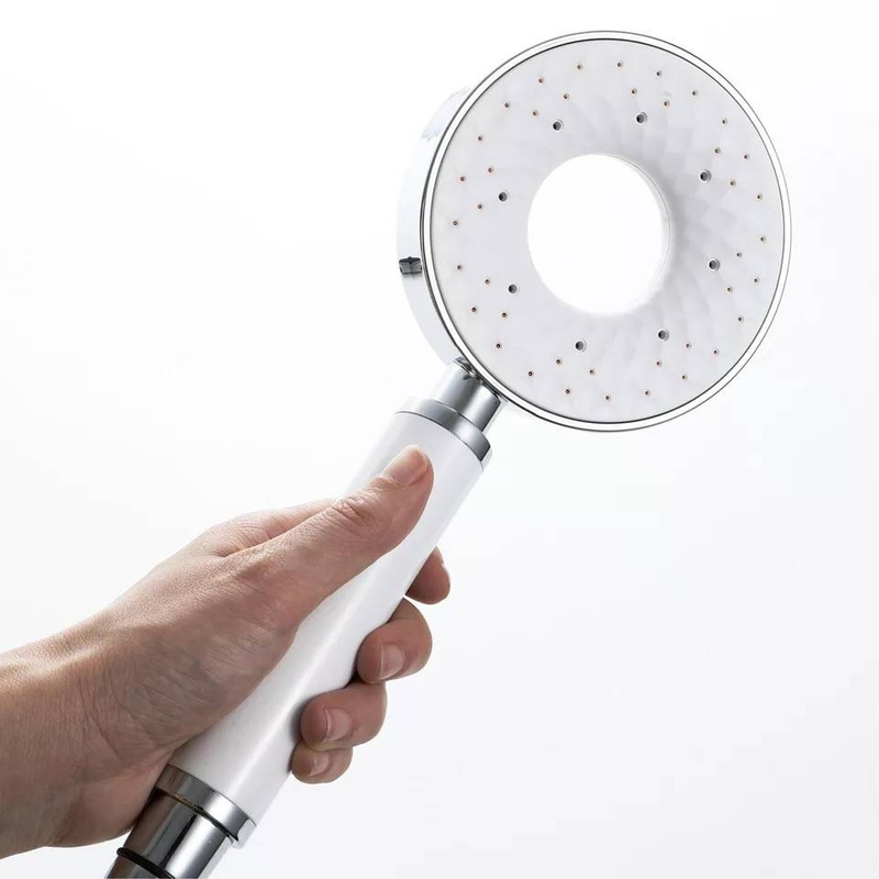 Kolumna natryskowa CURIUM z baterią natryskową