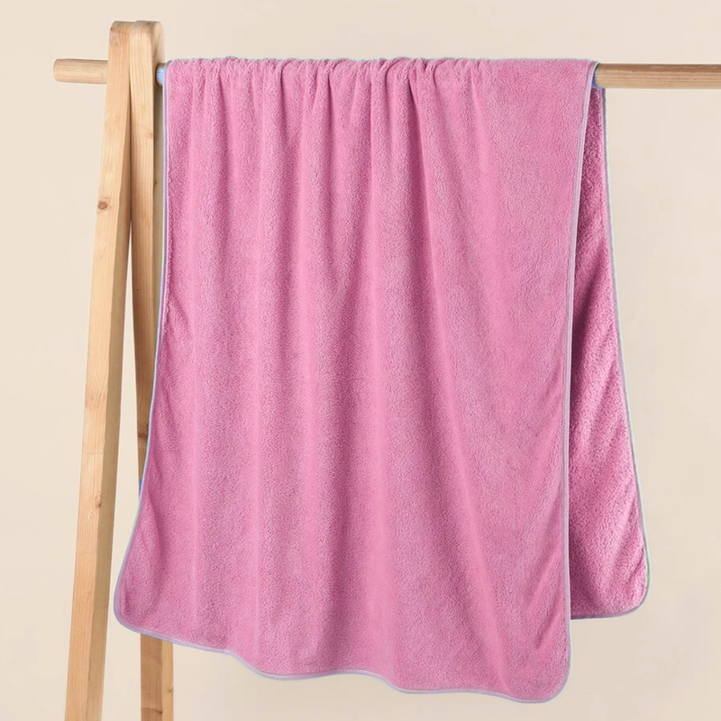 Ręcznik kąpielowy MIKRO różowy z mikrofibry 50x100 szybkoschnący