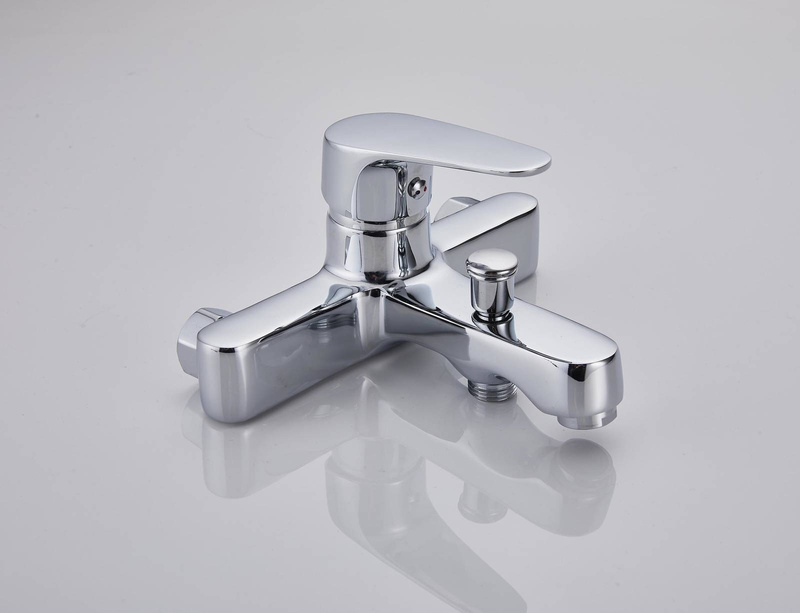 Bateria wannowa FOCUS + zestaw natryskowy