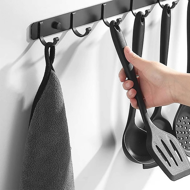 Wieszak na ubrania klucze ręczniki ścienny czarny 36 cm