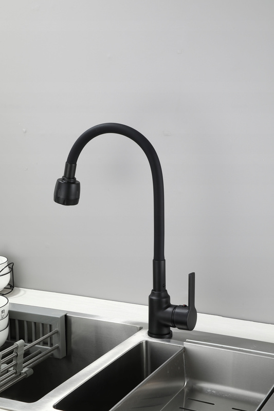 Bateria kuchenna czarna matowa ARCO – kran kuchenny z elastyczną wylewką, obrotowa 360°, 2 strumienie, perlator ECO