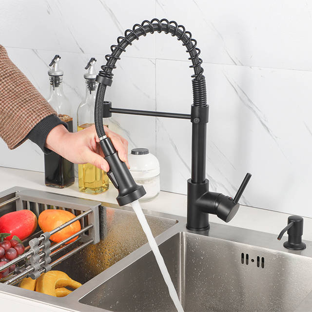 Bateria kuchenna czarna z wyciąganą wylewką KING