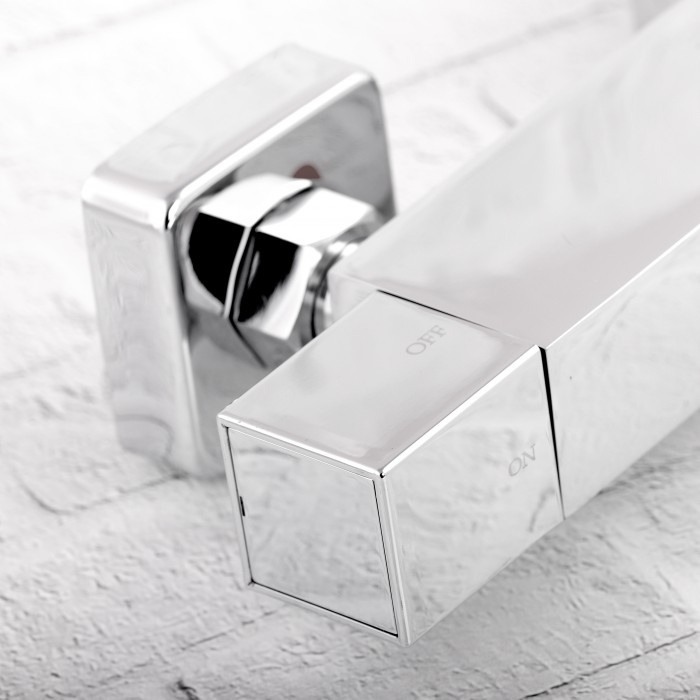 Bateria prysznicowa z termostatem CARO