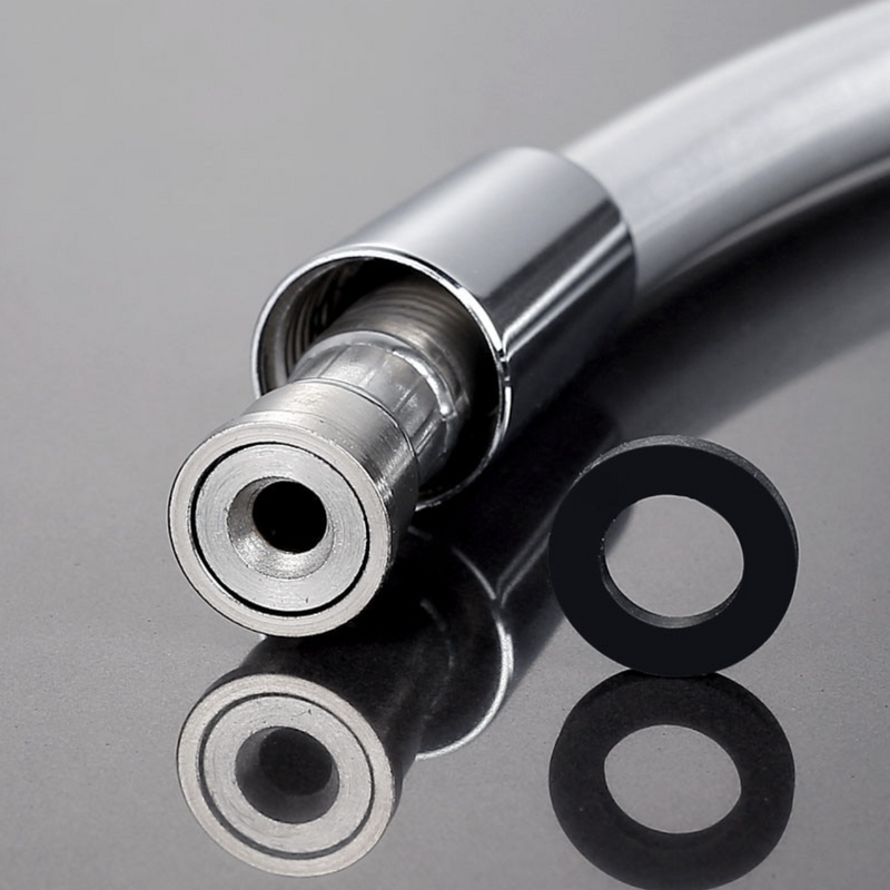 Wąż natryskowy prysznicowy gumowy gładki srebrny 150cm 360° PCV