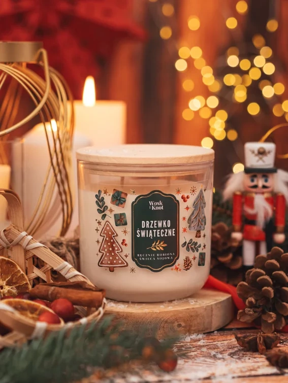 Świeca sojowa zapachowa DRZEWKO ŚWIĄTECZNE 400ml
