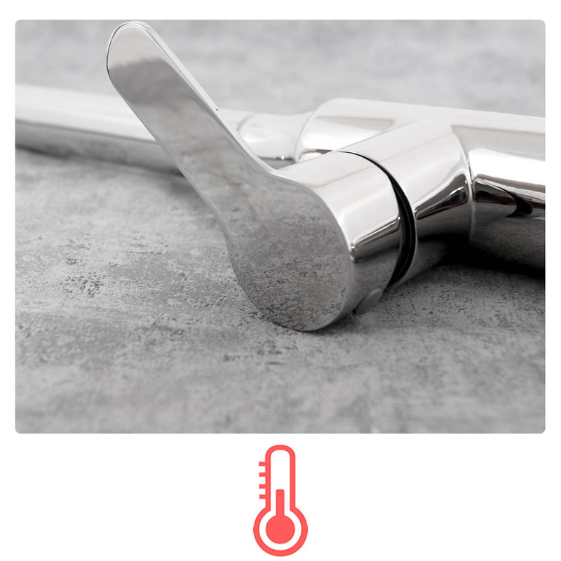 Bateria kuchenna z wyciąganą wylewką SIENA CHROM