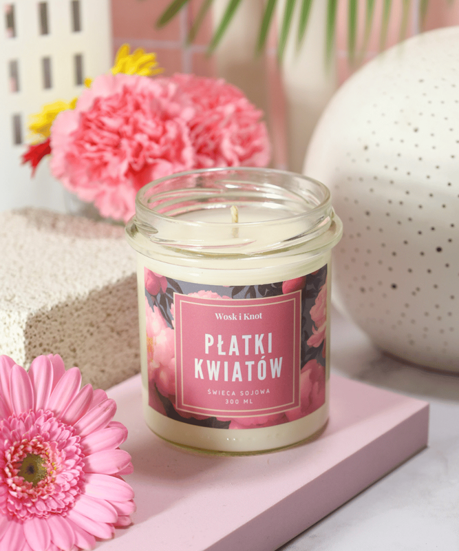 Świeca sojowa zapachowa PŁATKI KWIATÓW 300ml