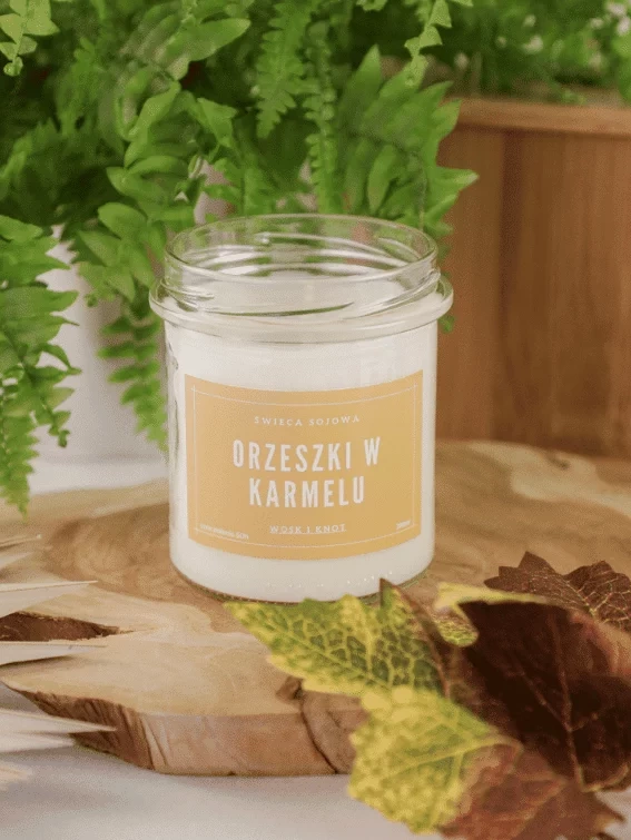 Świeca sojowa zapachowa ORZESZKI W KARMELU 300ml