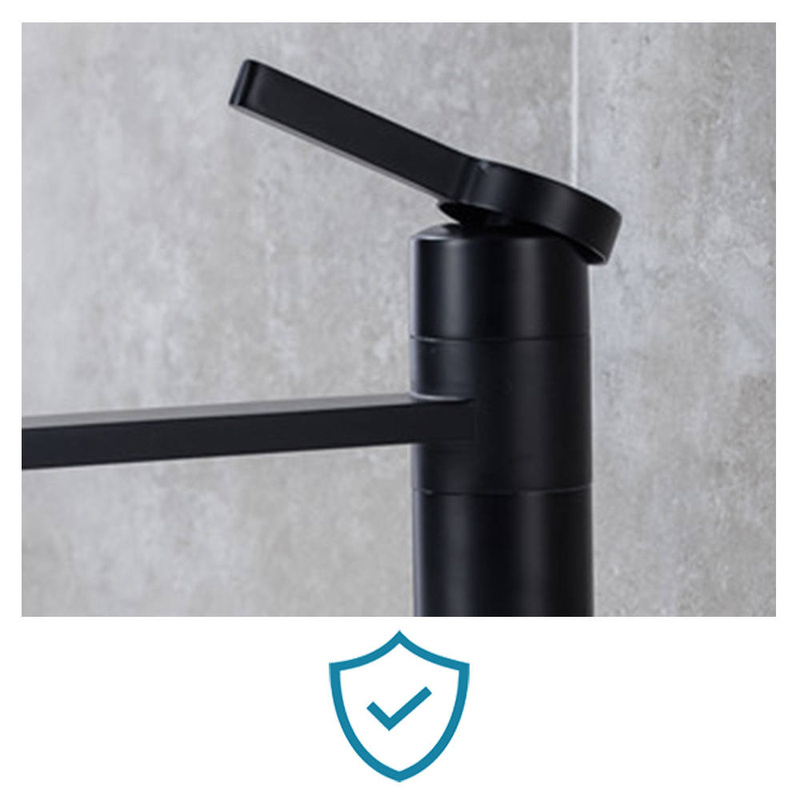 Bateria umywalkowa czarna EOL