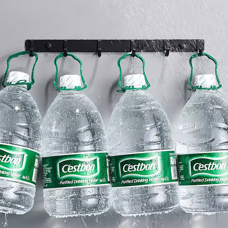 Wieszak na ubrania klucze ręczniki ścienny czarny 36 cm