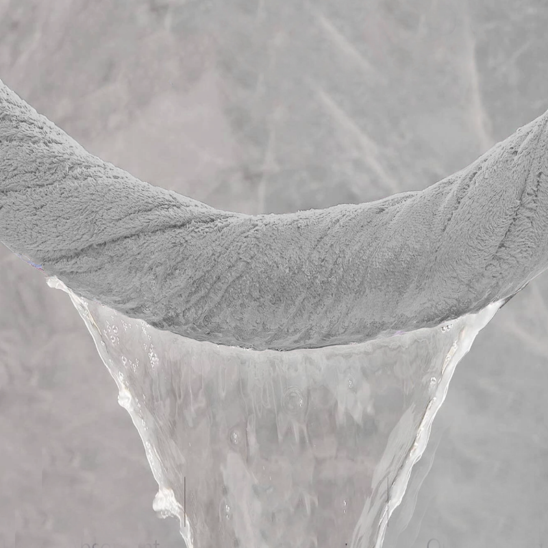 Ręcznik kąpielowy MIKRO jasny szary z mikrofibry 50x100 szybkoschnący