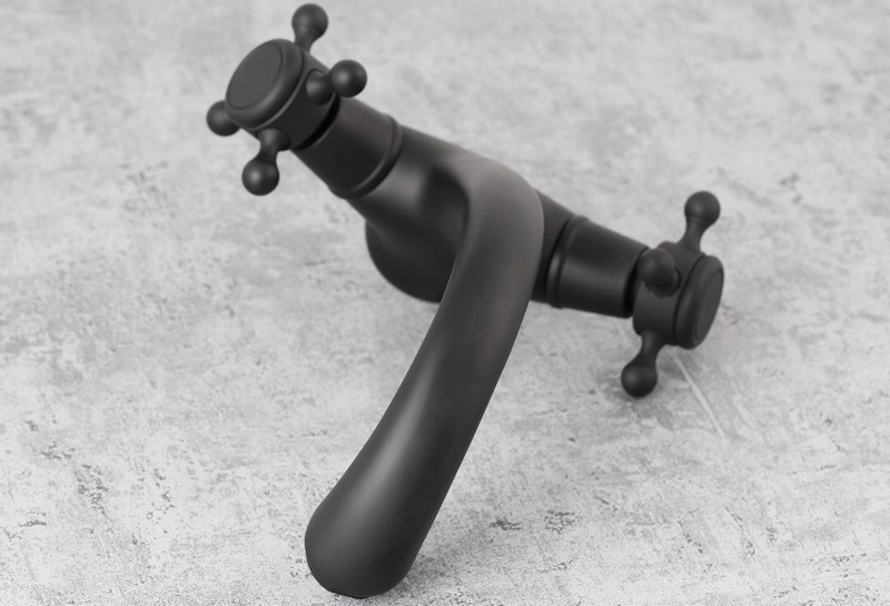 Bateria umywalkowa RETRO czarna