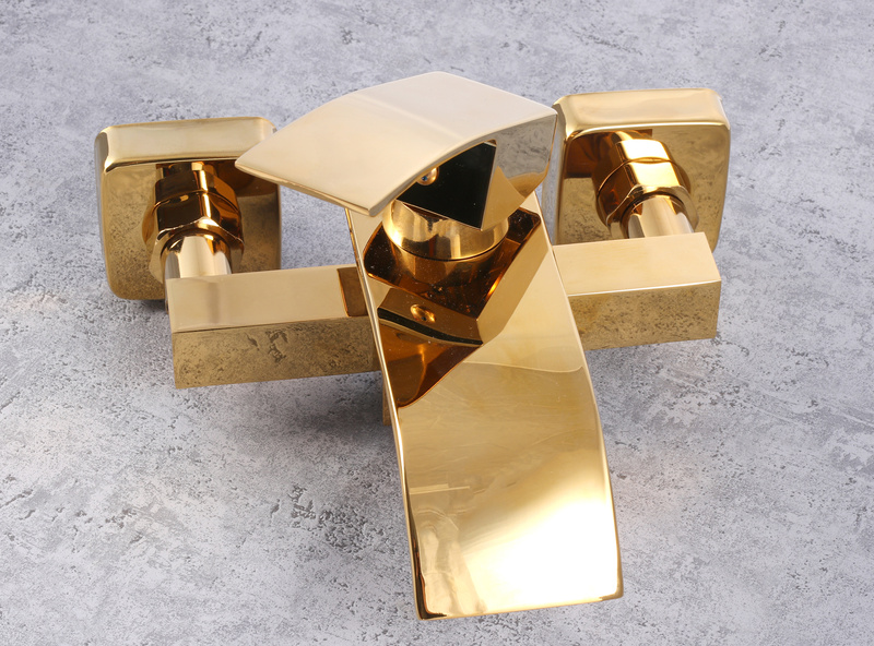 Bateria wannowa IDEAL złota z zestawem prysznicowym