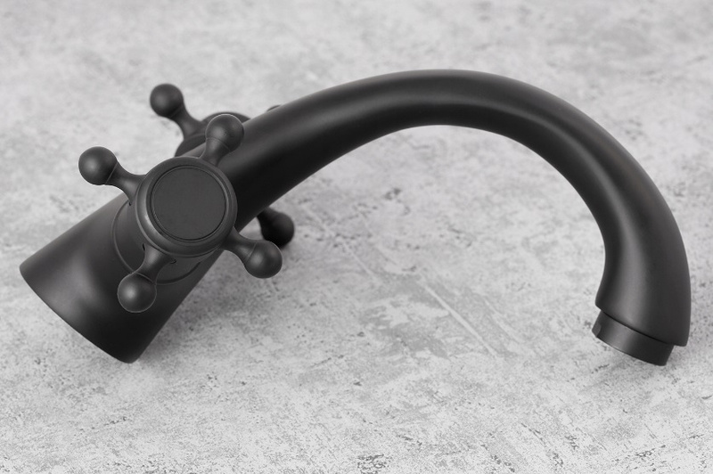 Bateria umywalkowa RETRO czarna