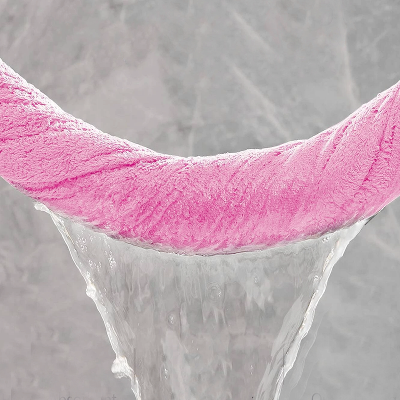 Ręcznik kąpielowy MIKRO różowy z mikrofibry 50x100 szybkoschnący