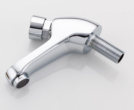 Bateria umywalkowa czasowa do wody mieszanej chrom