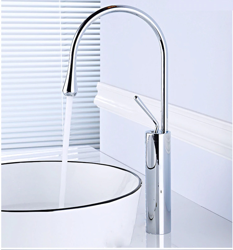 Bateria umywalkowa SPLIT wysoka chrom