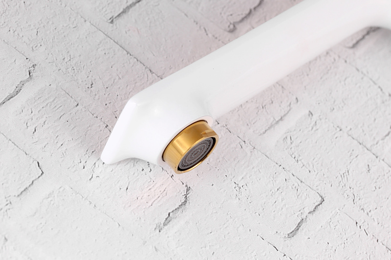 Bateria kuchenna biało-złota VITA