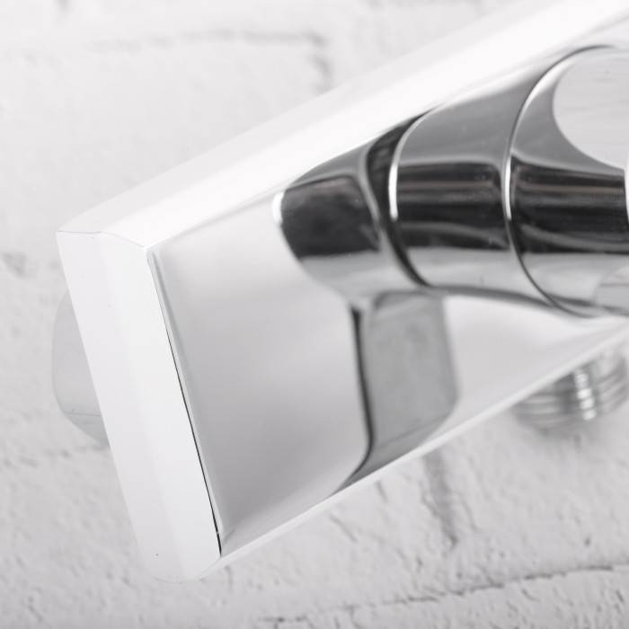 Kolumna natryskowa CURIUM z baterią natryskową