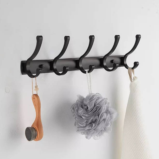 Wieszak łazienkowy FLOW czarny matowy 5-uchwytowy