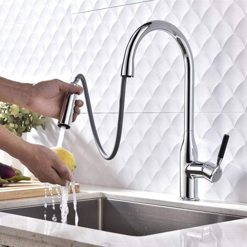 Bateria kuchenna z wyciąganą wylewką Piela