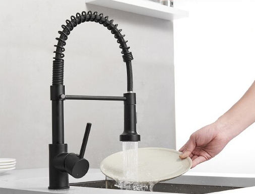 Bateria kuchenna czarna z wyciąganą wylewką KING