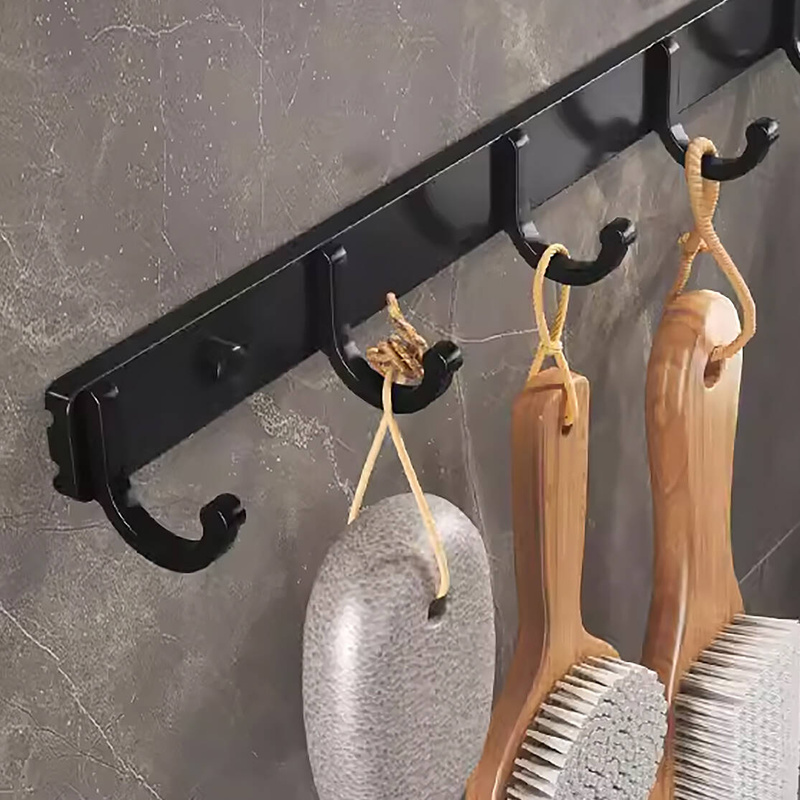 Wieszak na ubrania klucze ręczniki ścienny czarny 36 cm