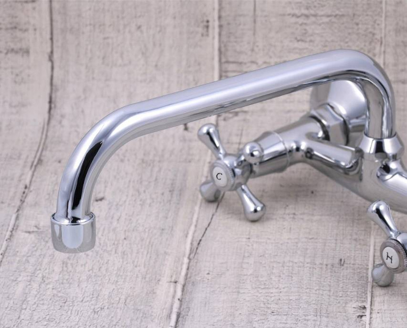 Bateria kuchenna umywalkowa ścienna C pokrętła retro