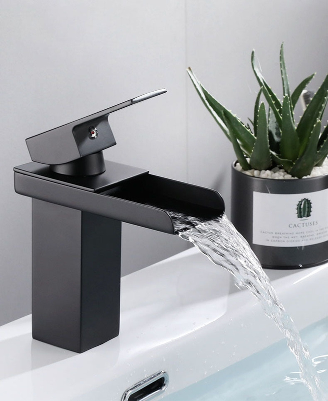 Bateria umywalkowa DILO czarna