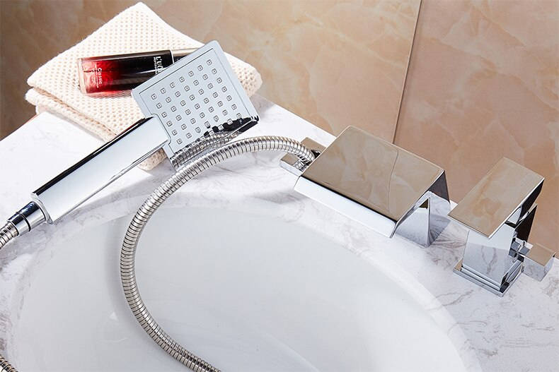 Bateria wannowa stojąca 3-otworowa szeroka wylewka KOTTO