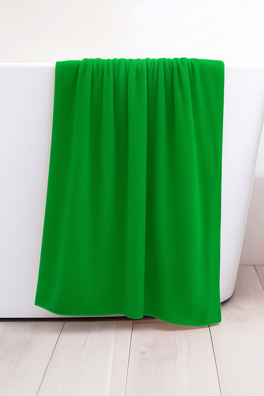 Ręcznik kąpielowy MIKRO zielony z mikrofibry 50x100 szybkoschnący