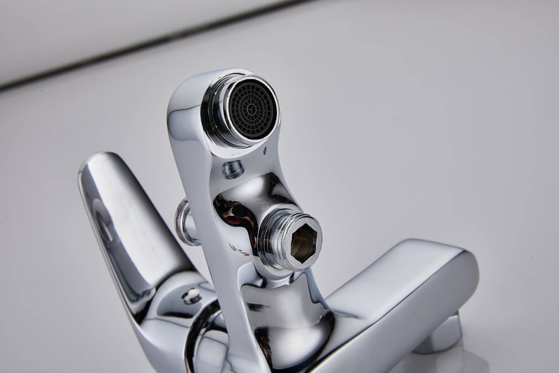 Bateria wannowa FOCUS + zestaw natryskowy