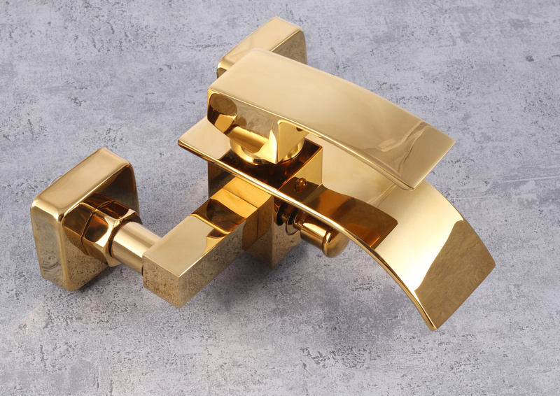 Bateria wannowa IDEAL złota z zestawem prysznicowym