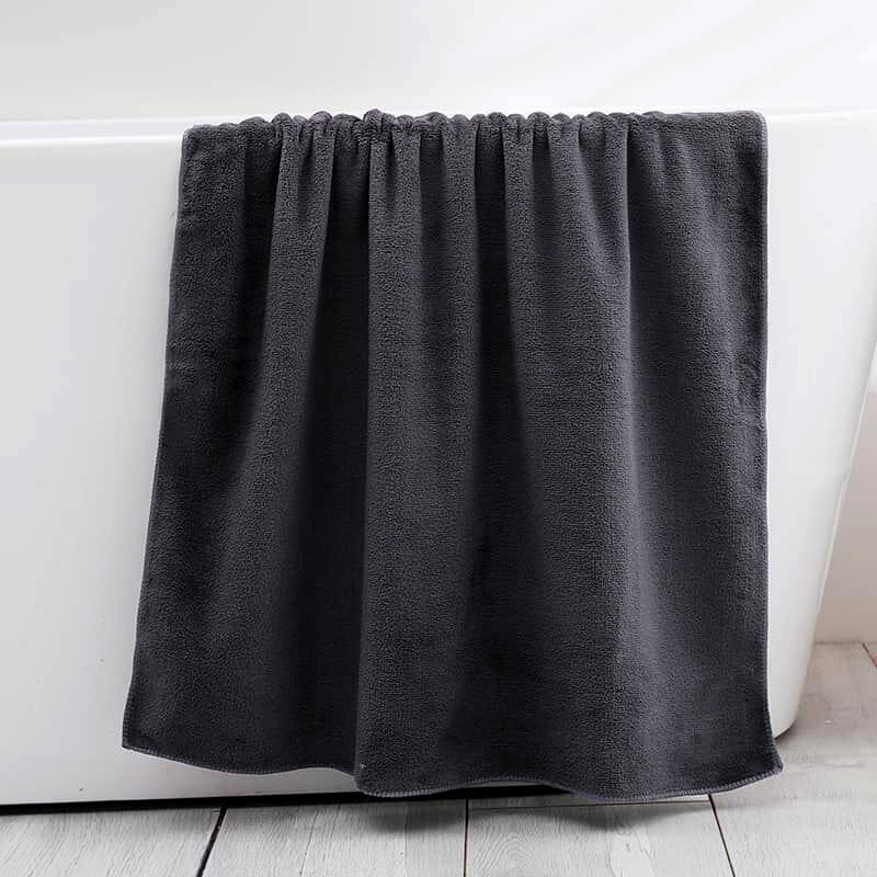 Ręcznik kąpielowy MIKRO ciemny szary z mikrofibry 70x140 szybkoschnący