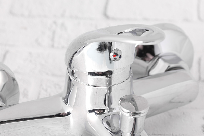 Drążek natryskowy + bateria prysznicowa wannowa