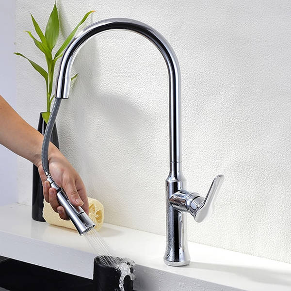 Bateria kuchenna z wyciąganą wylewką SIENA CHROM