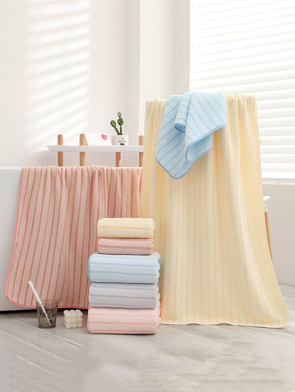 Ręcznik kąpielowy żółty w paski z mikrofibry 70x140 szybkoschnący