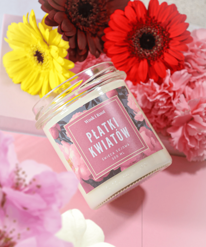 Świeca sojowa zapachowa PŁATKI KWIATÓW 300ml