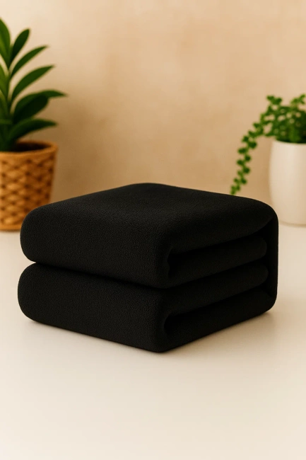 Ręcznik kąpielowy MIKRO czarny z mikrofibry 70x140 szybkoschnący