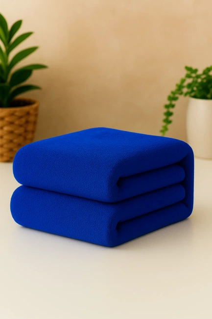 Ręcznik kąpielowy MIKRO granatowy z mikrofibry 70x140 szybkoschnący