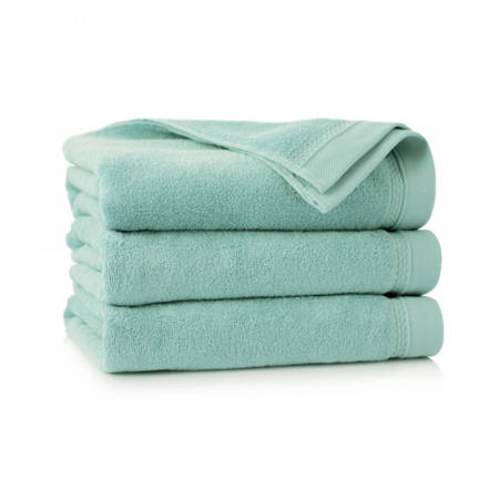 Ręcznik kąpielowy miętowy antybakteryjny 70x140 450gsm BRYZA AB