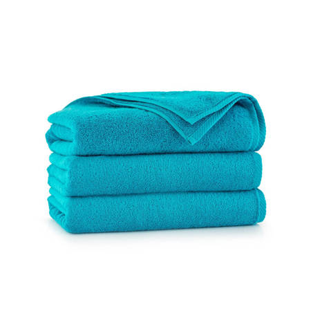 Ręcznik kąpielowy turkusowy antybakteryjny 100x150 500gsm KIWI 2